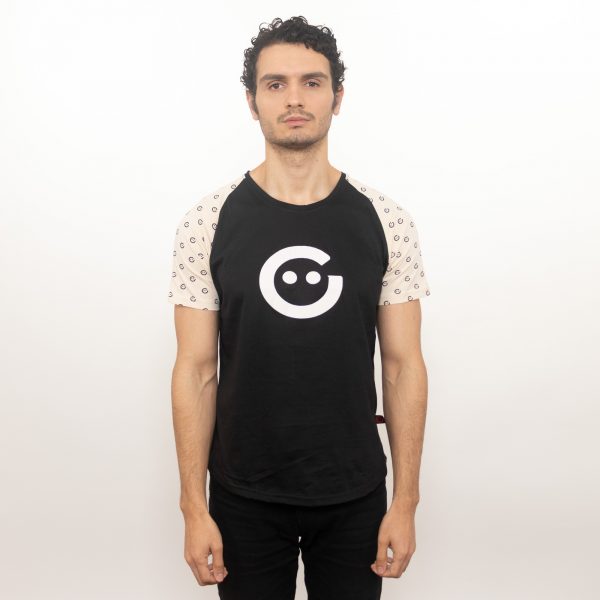 reglan-logo-baskili-tisort-yaptirma-kabaran-kabartma-logolu-baski (1)